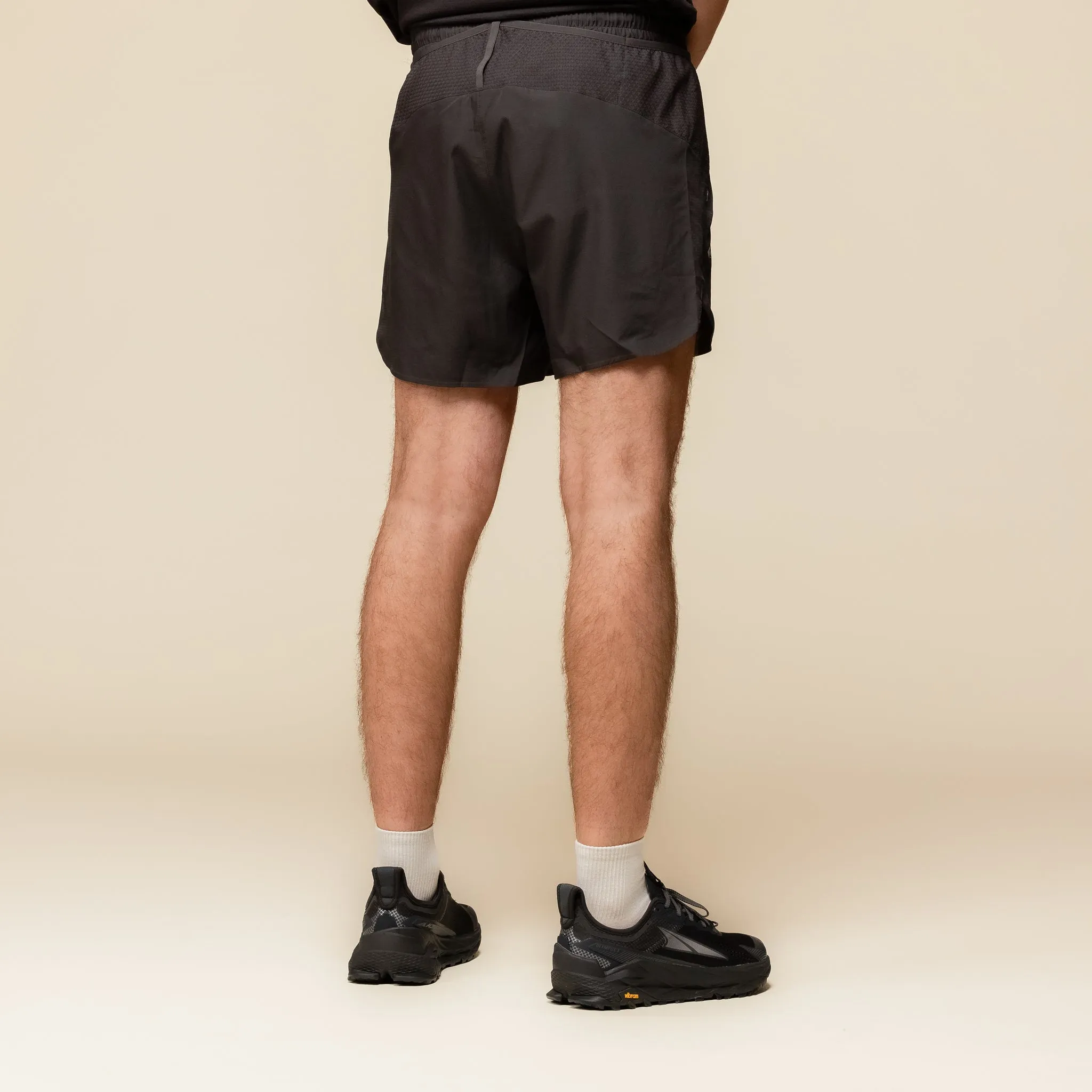 Klättermusen - Bele Lightweight Shorts - Raven Black